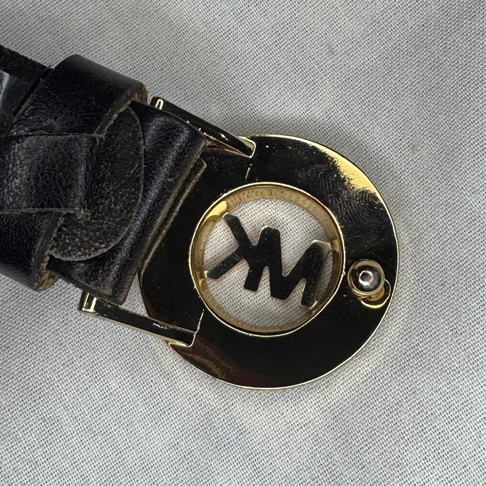 Michael Kors Black Leather Belt with Tortoise MK Logo Buckle - Picture 5 of 6